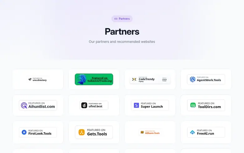 Screenshot of the FlyPloy homepage